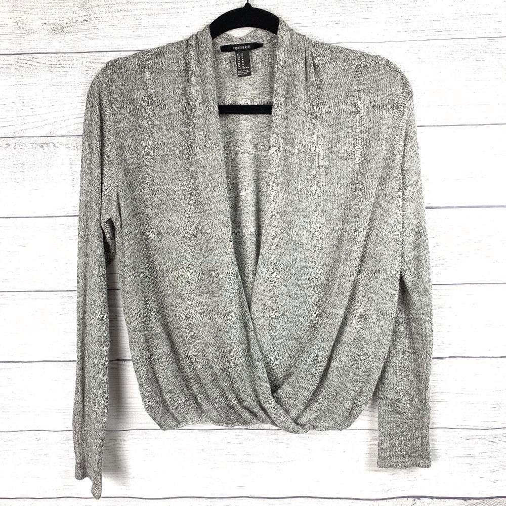 Forever 21 Gray Deep Front Long Sleeve